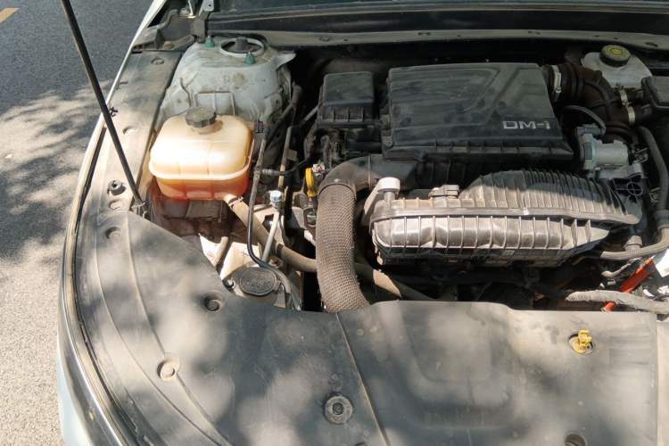 Used BYD Destroyer 05 2024 HONOR Edition DM-i 55KM Luxury Model Engine Bay Right