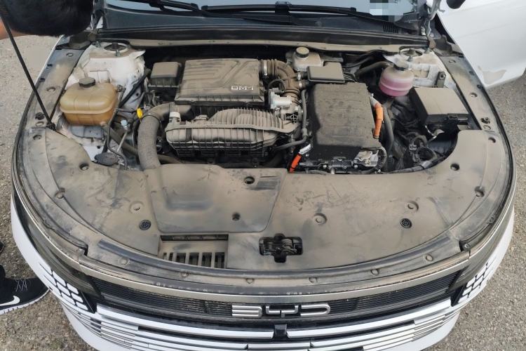 Used BYD Destroyer 05 2024 HONOR Edition DM-i 55KM Luxury Model Engine Bay