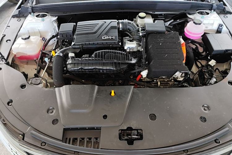 Used BYD Destroyer 05 2024 HONOR Edition DM-i 55KM Luxury Model Engine Bay