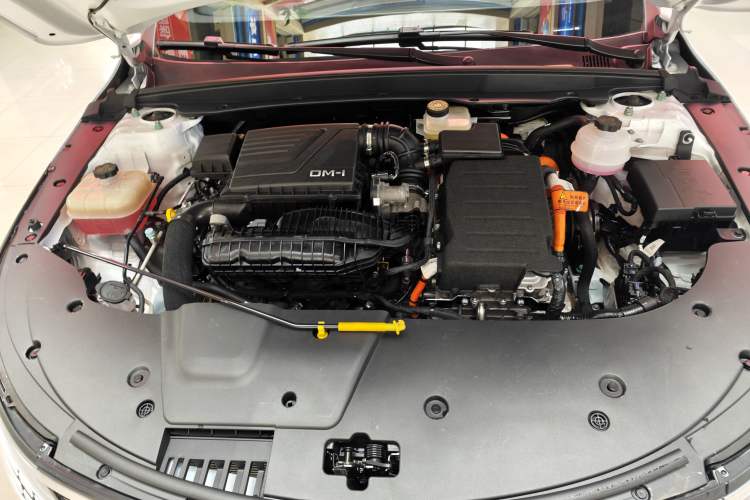 Used BYD Destroyer 05 2024 HONOR Edition DM-i 55KM Luxury Model Engine Bay
