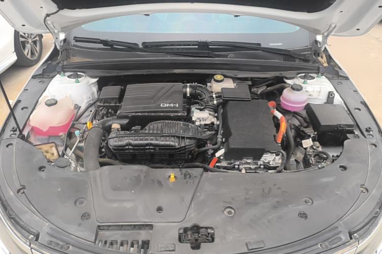 Used BYD Destroyer 05 2024 HONOR Edition DM-i 55KM Luxury Model Engine Bay