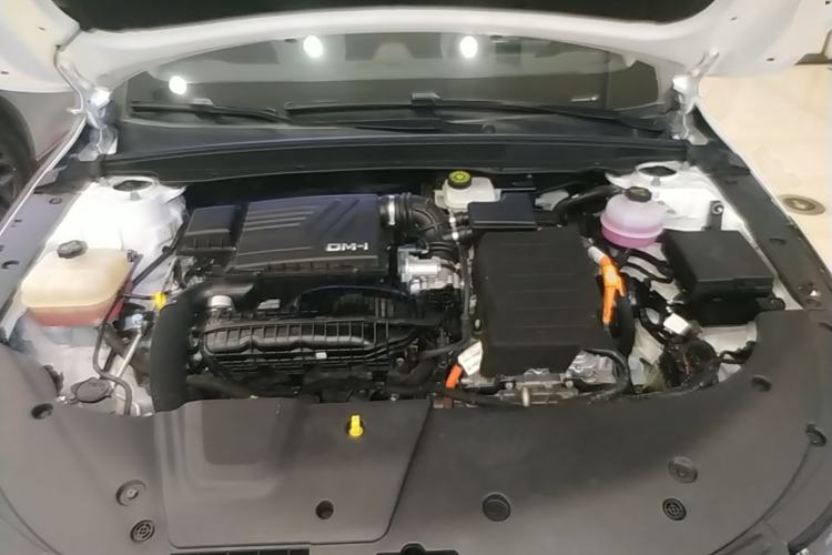 Used BYD Destroyer 05 2024 HONOR Edition DM-i 55KM Luxury Model Engine Bay