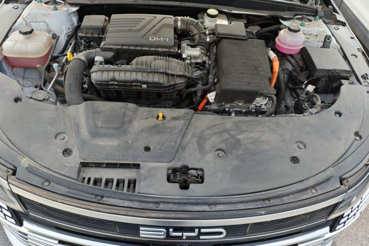 Used BYD Destroyer 05 2024 HONOR Edition DM-i 55KM Luxury Model Engine Bay