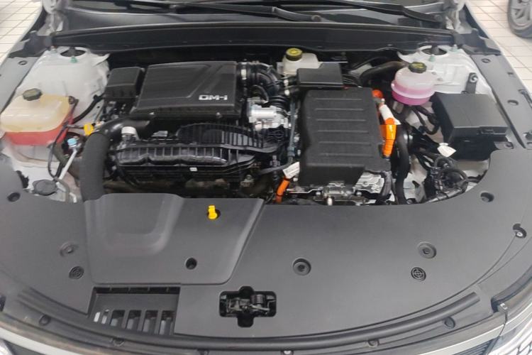 Used BYD Destroyer 05 2024 HONOR Edition DM-i 55KM Luxury Model Engine Bay