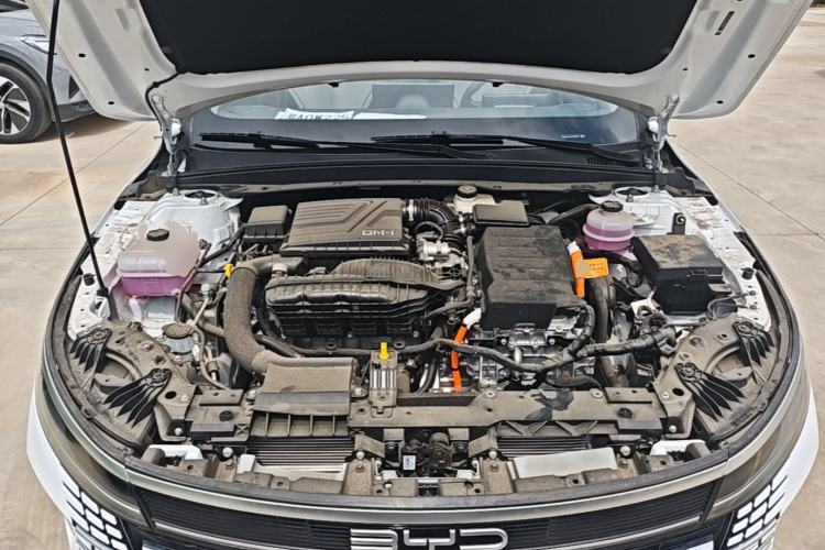 Used BYD Destroyer 05 2024 HONOR Edition DM-i 55KM Luxury Model Engine Bay