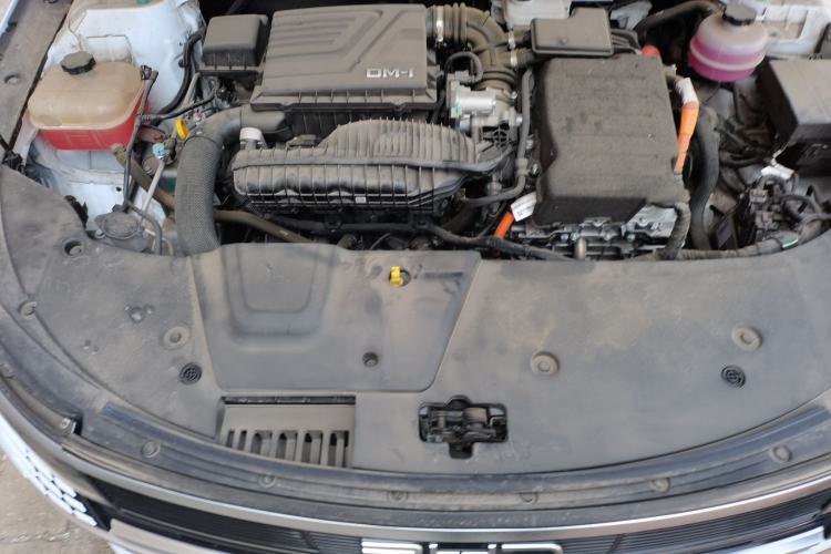 Used BYD Destroyer 05 2024 HONOR Edition DM-i 55KM Luxury Model Engine Bay