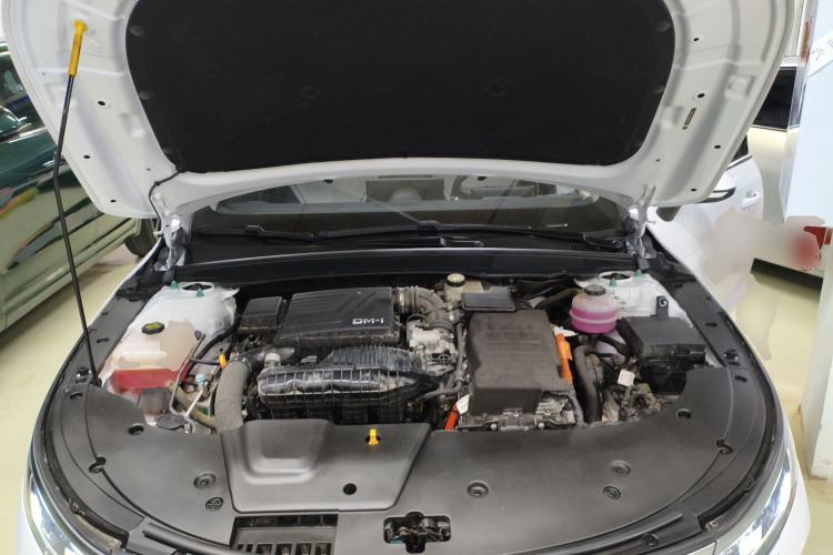 Used BYD Destroyer 05 2024 HONOR Edition DM-i 55KM Luxury Model Engine Bay
