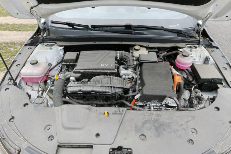 Used BYD Destroyer 05 2024 HONOR Edition DM-i 55KM Luxury Model Engine Bay