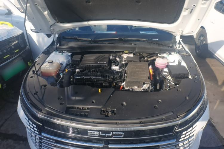 Used BYD Destroyer 05 2024 HONOR Edition DM-i 55KM Luxury Model Engine Bay