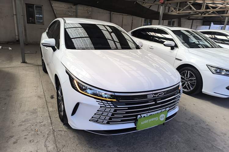Used BYD Destroyer 05 2024 HONOR Edition DM-i 55KM Luxury Model Exterior 1
