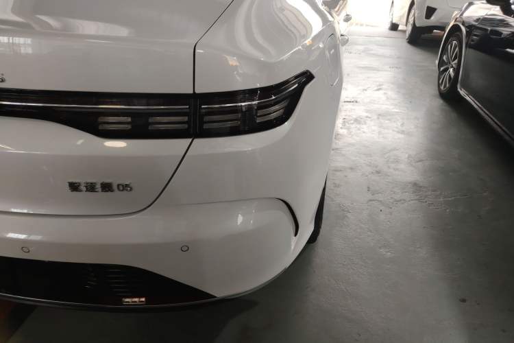 Used BYD Destroyer 05 2024 HONOR Edition DM-i 55KM Luxury Model Exterior 1