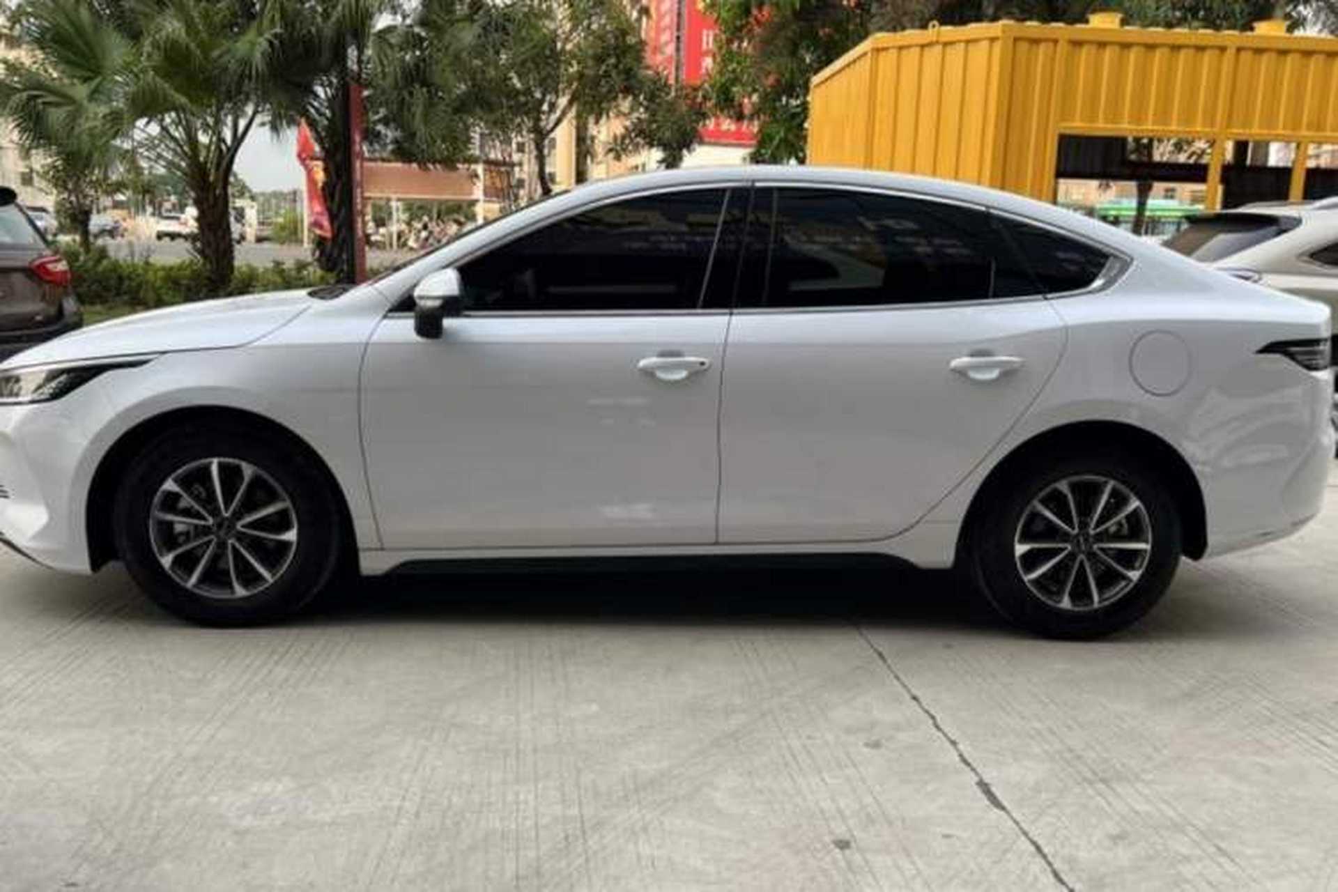 Used BYD Destroyer 05 2024 HONOR Edition DM-i 55KM Luxury Model Exterior 2