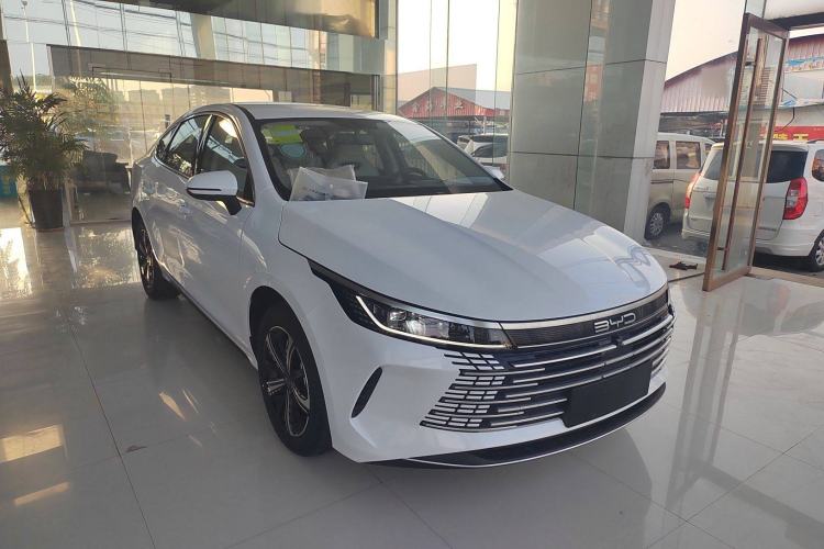 Used BYD Destroyer 05 2024 Honor Edition DM-i 120KM Luxury Model Exterior 2