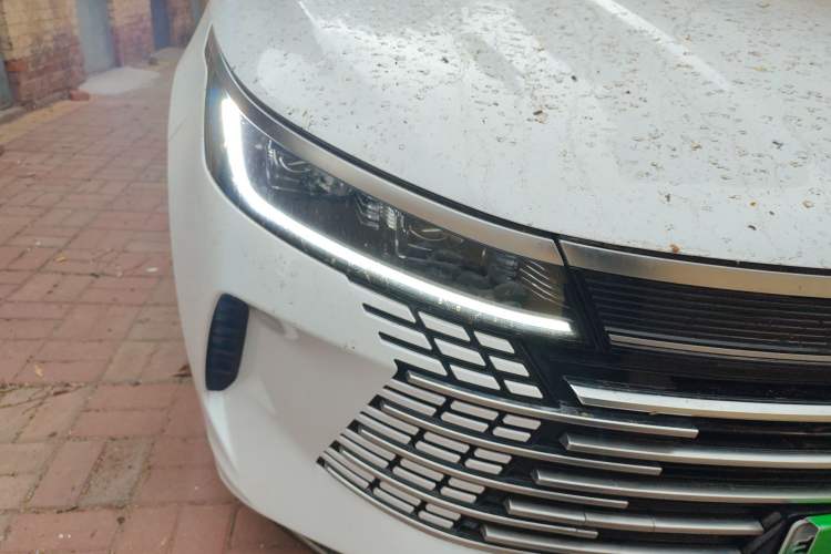 Used BYD Destroyer 05 2024 HONOR Edition DM-i 55KM Luxury Model Exterior 3