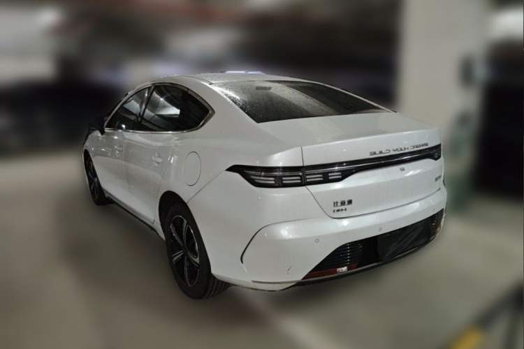 Used BYD Destroyer 05 2024 Honor Edition DM-i 120KM Luxury Model Exterior 4