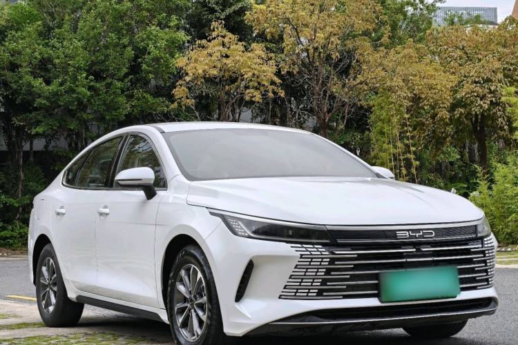 Used BYD Destroyer 05 2024 HONOR Edition DM-i 55KM Luxury Model Exterior 4