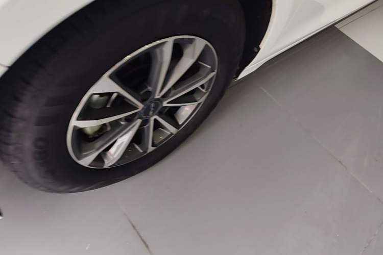 Used BYD Destroyer 05 2024 HONOR Edition DM-i 55KM Luxury Model Exterior 4