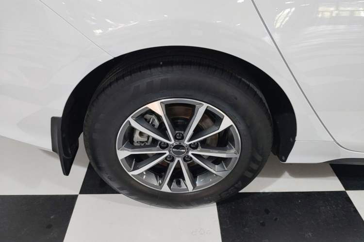 Used BYD Destroyer 05 2024 HONOR Edition DM-i 55KM Luxury Model Exterior 5