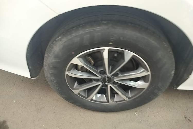 Used BYD Destroyer 05 2024 HONOR Edition DM-i 55KM Luxury Model Exterior 5