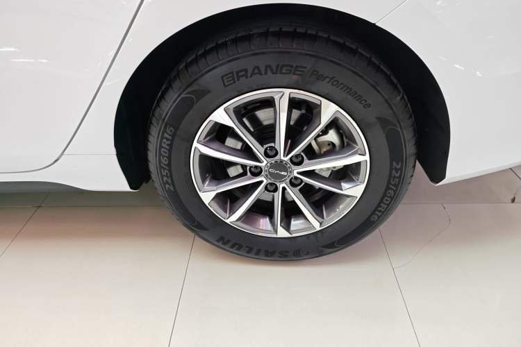 Used BYD Destroyer 05 2024 HONOR Edition DM-i 55KM Luxury Model Exterior 6