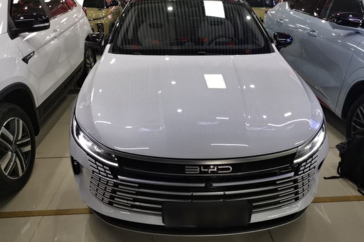 Used BYD Destroyer 05 2024 HONOR Edition DM-i 55KM Luxury Model Front