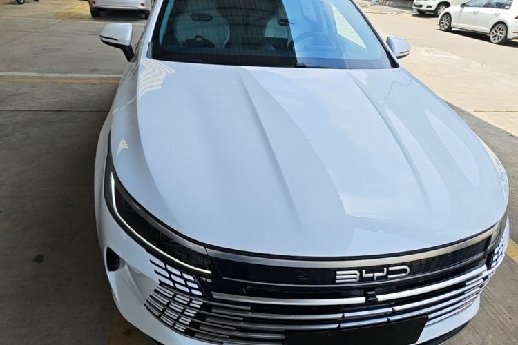 Used BYD Destroyer 05 2024 Honor Edition DM-i 120KM Luxury Model Front