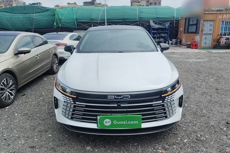 Used BYD Destroyer 05 2024 HONOR Edition DM-i 55KM Luxury Model Front