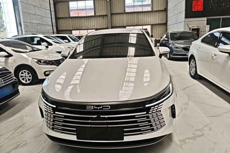 Used BYD Destroyer 05 2024 HONOR Edition DM-i 55KM Luxury Model Front