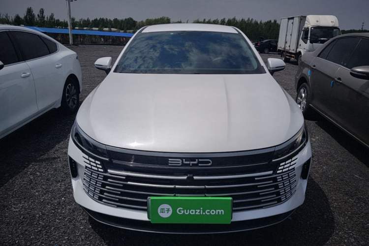 Used BYD Destroyer 05 2024 HONOR Edition DM-i 55KM Luxury Model Front