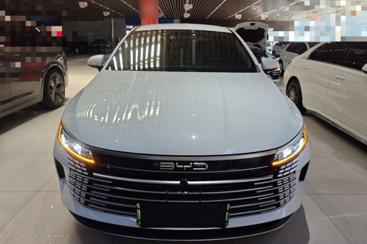 Used BYD Destroyer 05 2024 Honor Edition DM-i 120KM Luxury Model Front