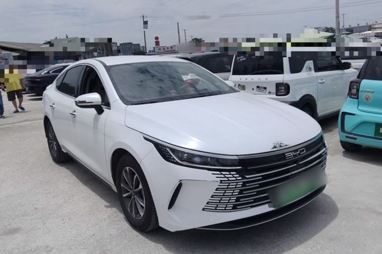 Used BYD Destroyer 05 2024 HONOR Edition DM-i 55KM Luxury Model Front Right 45 Deg
