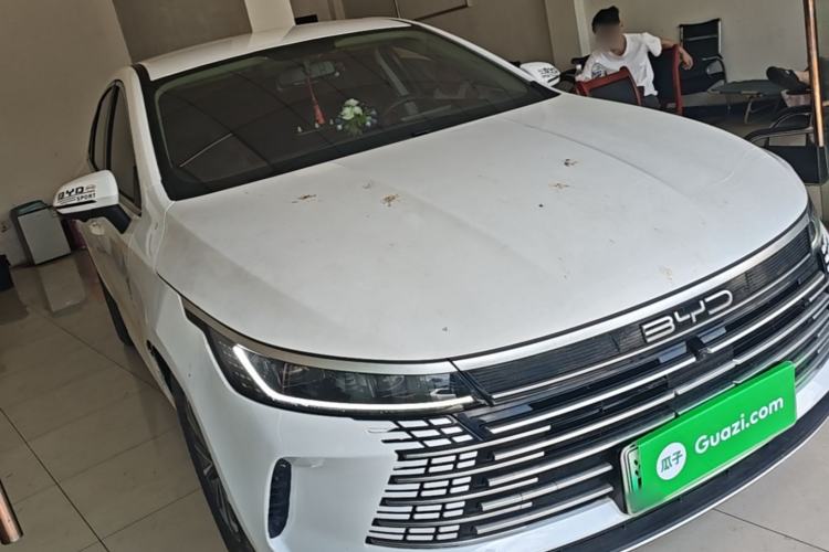 Used BYD Destroyer 05 2024 HONOR Edition DM-i 55KM Luxury Model Front Right 45 Deg