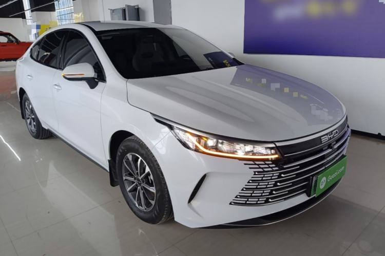 Used BYD Destroyer 05 2024 HONOR Edition DM-i 55KM Luxury Model Front Right 45 Deg