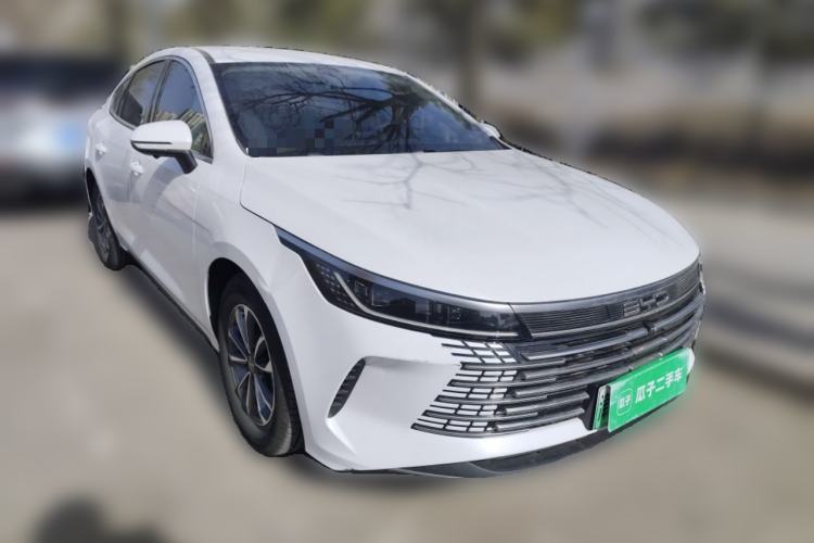 Used BYD Destroyer 05 2024 HONOR Edition DM-i 55KM Luxury Model Front Right 45 Deg