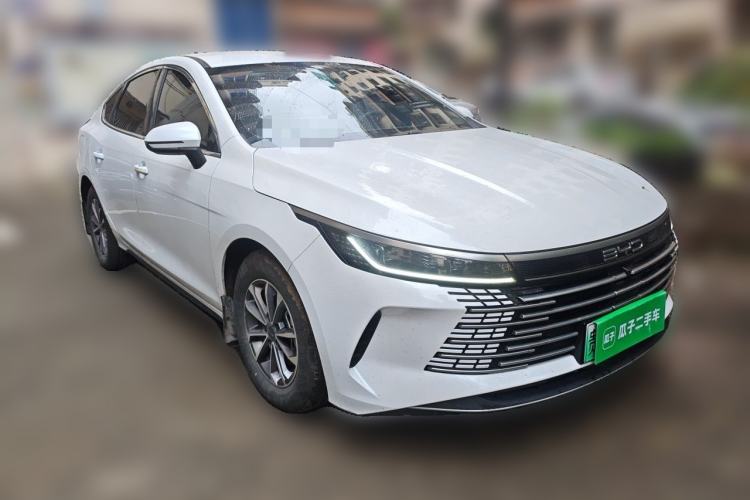 Used BYD Destroyer 05 2024 HONOR Edition DM-i 55KM Luxury Model Front Right 45 Deg