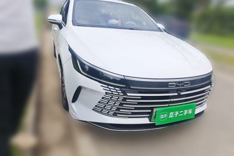 Used BYD Destroyer 05 2024 HONOR Edition DM-i 55KM Luxury Model Front Right 45 Deg