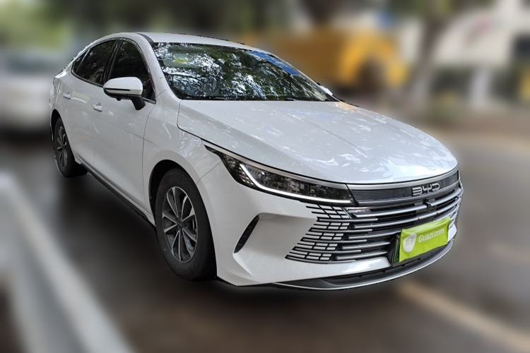 Used BYD Destroyer 05 2024 HONOR Edition DM-i 55KM Luxury Model Front Right 45 Deg