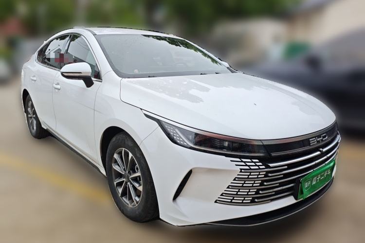 Used BYD Destroyer 05 2024 HONOR Edition DM-i 55KM Luxury Model Front Right 45 Deg