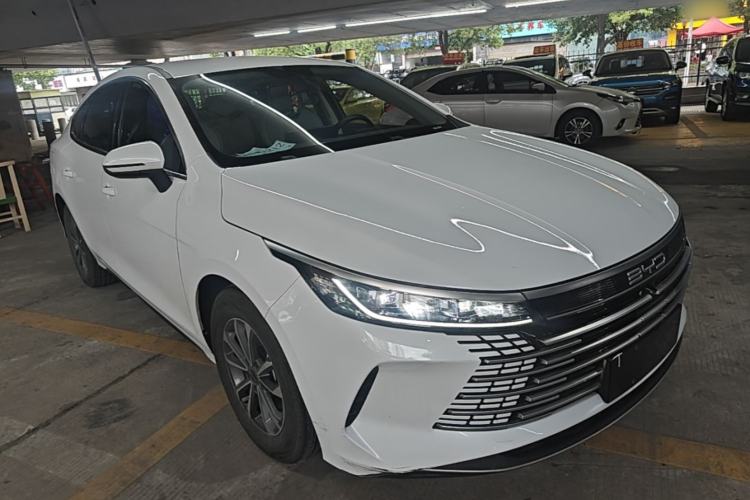 Used BYD Destroyer 05 2024 HONOR Edition DM-i 55KM Luxury Model Front Right 45 Deg