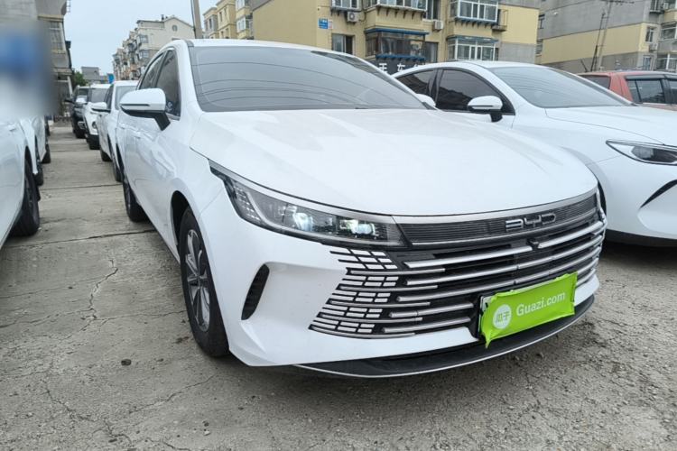 Used BYD Destroyer 05 2024 HONOR Edition DM-i 55KM Luxury Model Front Right 45 Deg