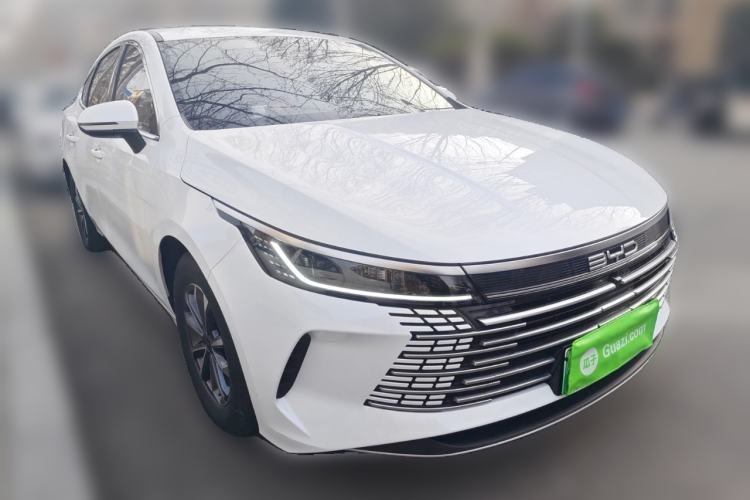 Used BYD Destroyer 05 2024 HONOR Edition DM-i 55KM Luxury Model Front Right 45 Deg