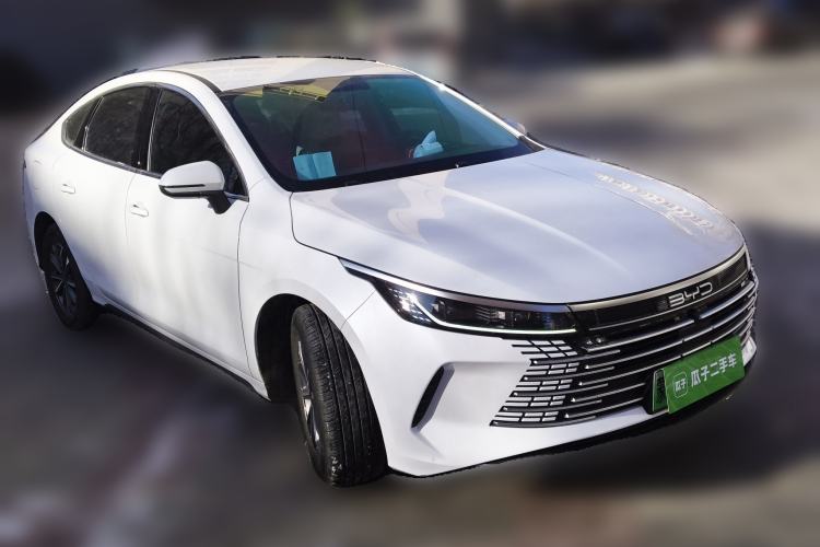 Used BYD Destroyer 05 2024 HONOR Edition DM-i 55KM Luxury Model Front Right 45 Deg