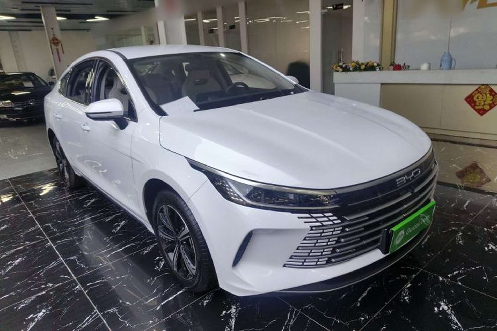 Used BYD Destroyer 05 2024 Honor Edition DM-i 120KM Luxury Model Front Right 45 Deg