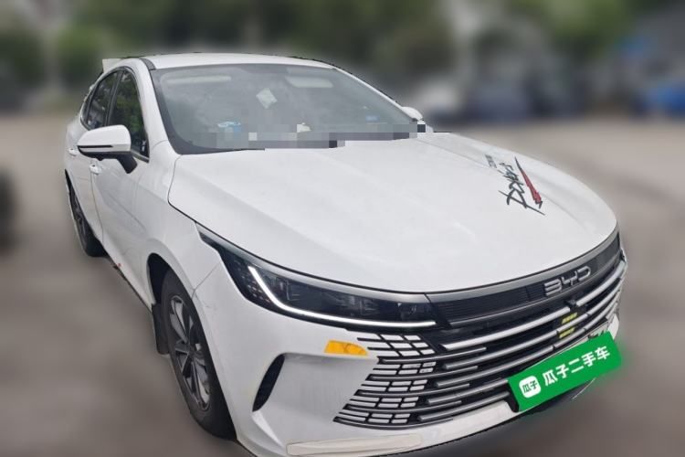 Used BYD Destroyer 05 2024 HONOR Edition DM-i 55KM Luxury Model Front Right 45 Deg