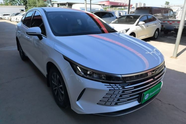 Used BYD Destroyer 05 2024 HONOR Edition DM-i 55KM Luxury Model Front Right 45 Deg