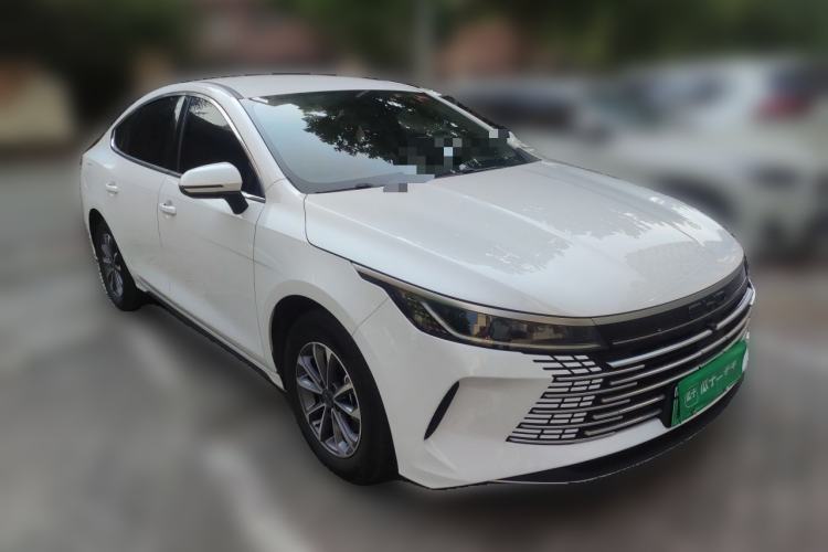 Used BYD Destroyer 05 2024 HONOR Edition DM-i 55KM Luxury Model Front Right 45 Deg