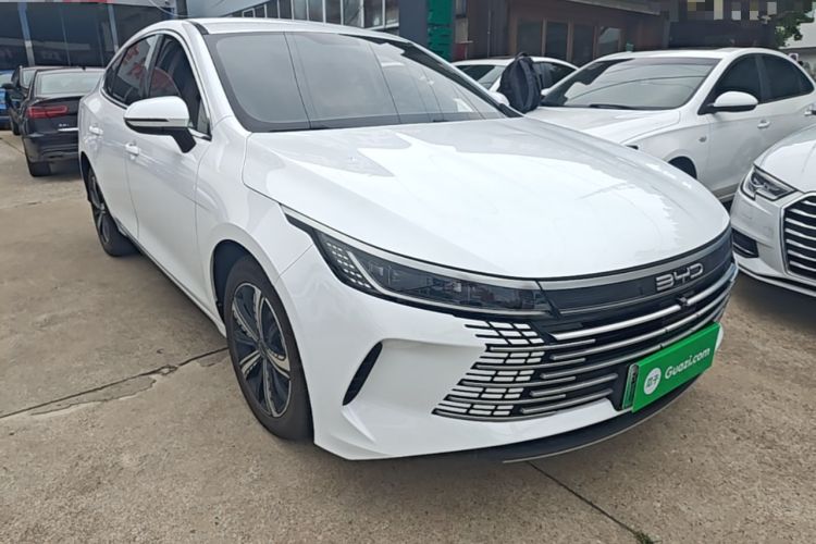 Used BYD Destroyer 05 2024 HONOR Edition DM-i 120KM Prestige Model Front Right 45 Deg