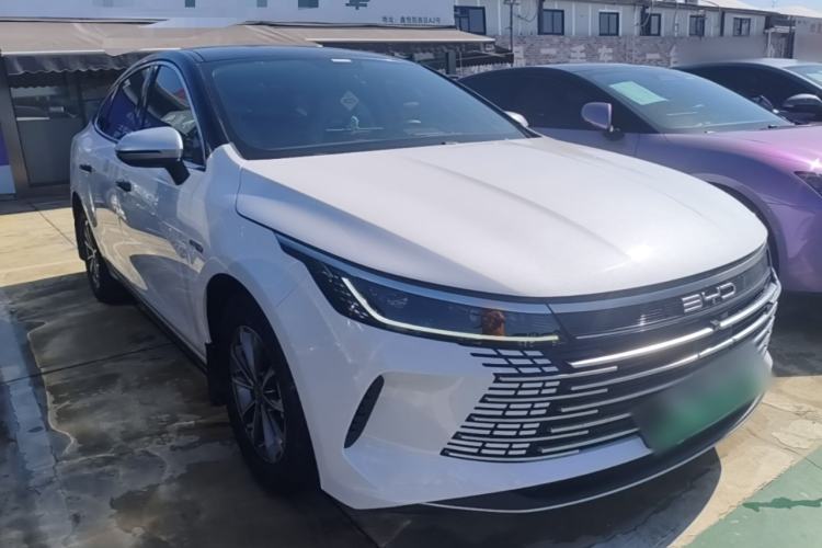 Used BYD Destroyer 05 2024 HONOR Edition DM-i 55KM Luxury Model Front Right 45 Deg