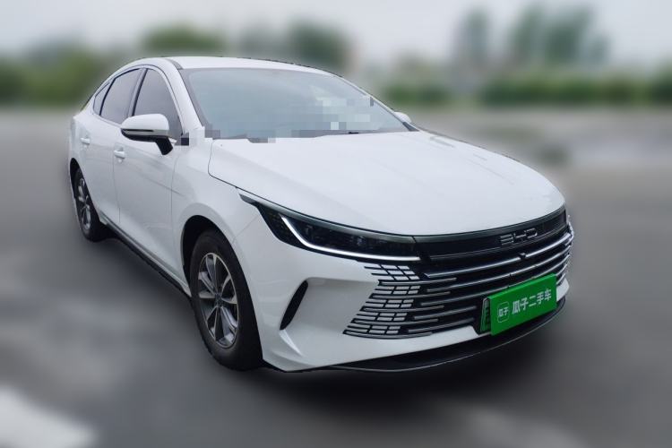 Used BYD Destroyer 05 2024 HONOR Edition DM-i 55KM Luxury Model Front Right 45 Deg