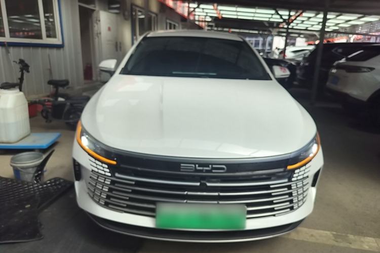 Used BYD Destroyer 05 2024 HONOR Edition DM-i 55KM Luxury Model Front